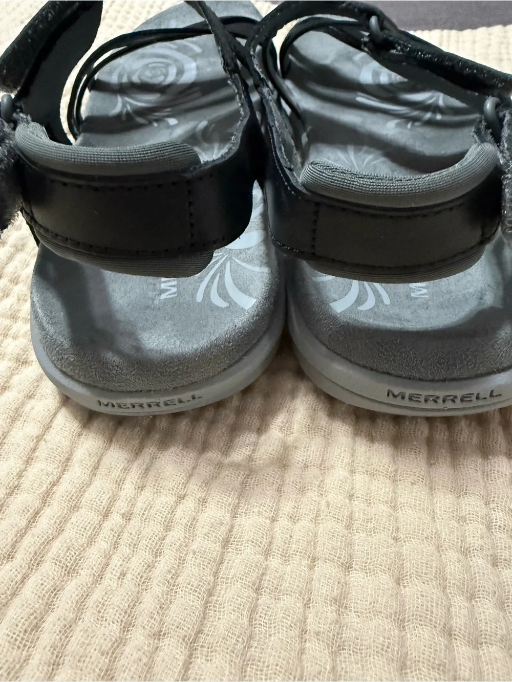Merrell Women's Black Strappy Comfort Sandals